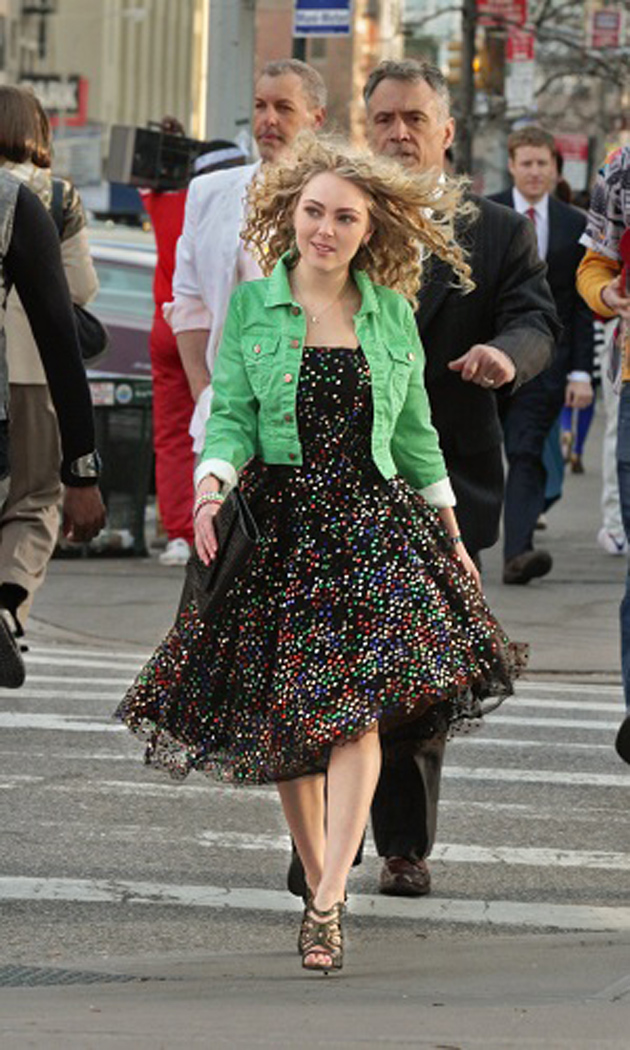 101113-the-carrie-diaries-4